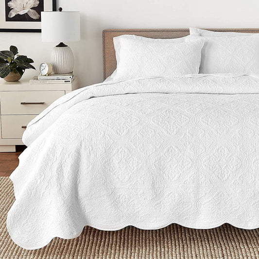 Serenity White Reversible Quilt Set