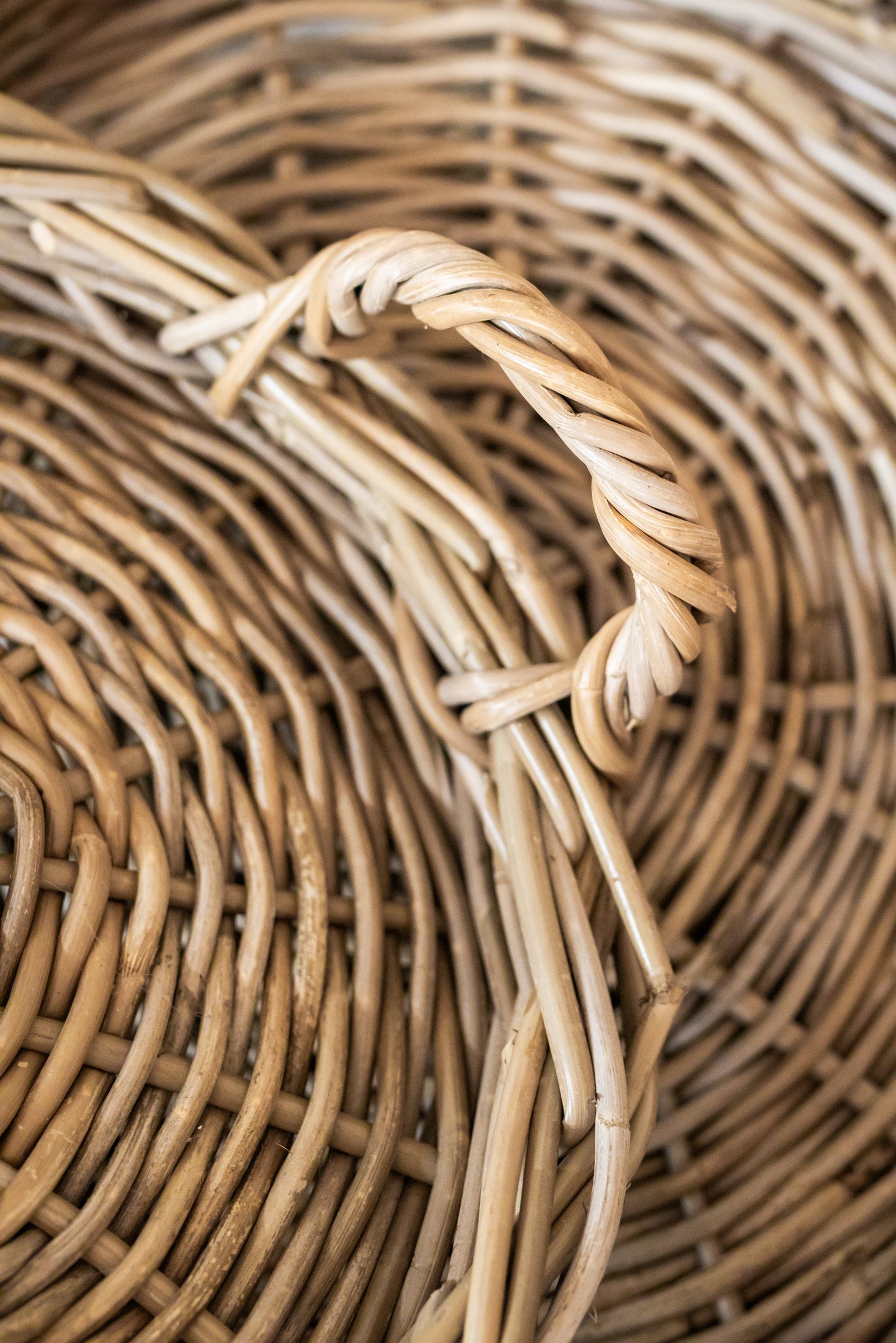 Handcrafted Round Rattan Tray