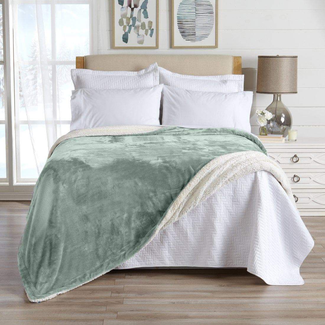 Velvet Plush Sherpa Luxury Blanket