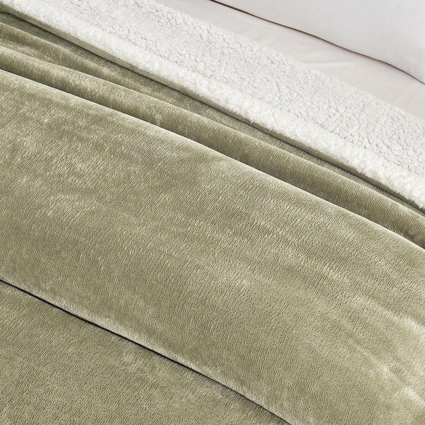 Velvet Plush Sherpa Luxury Blanket