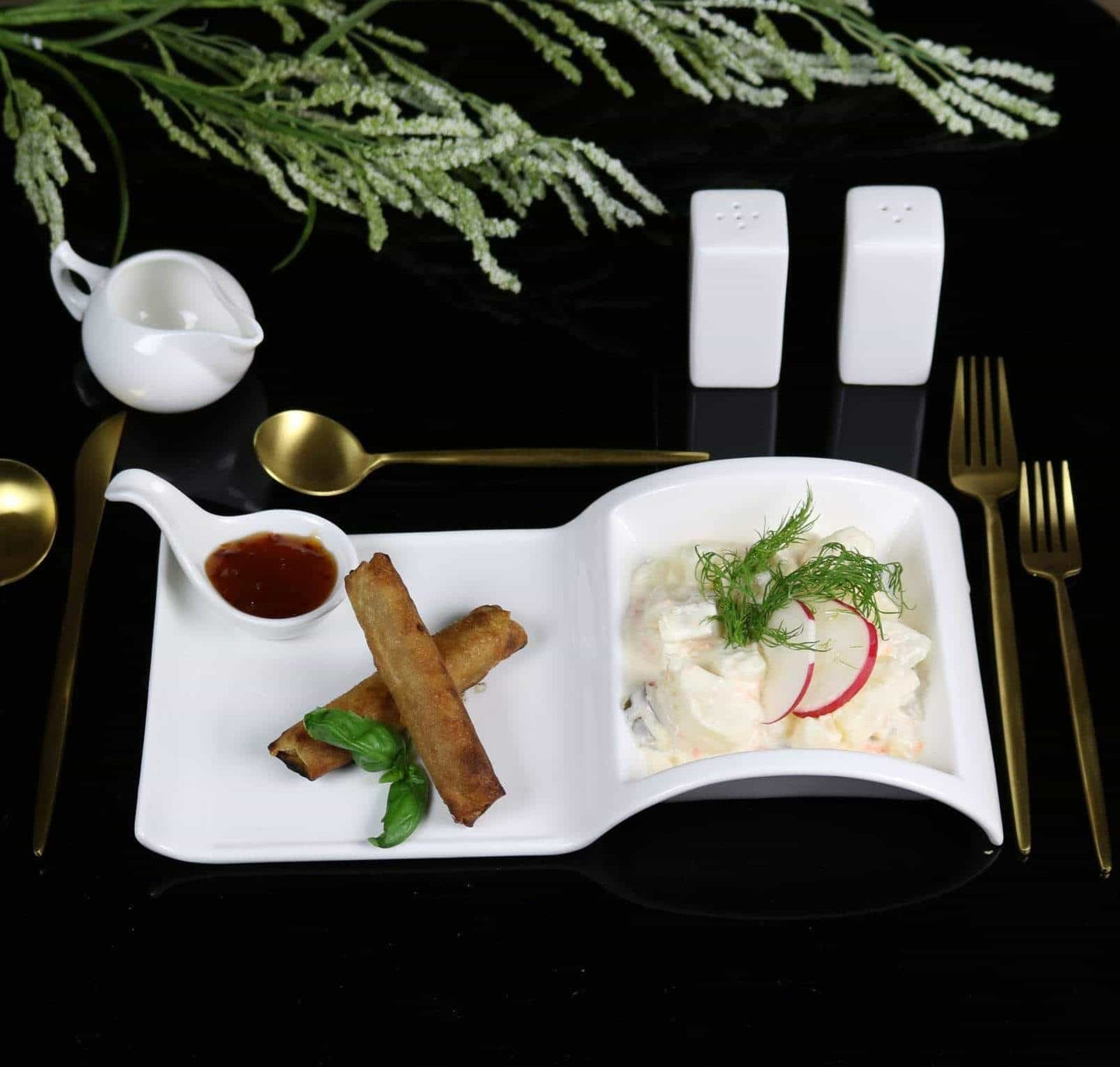 Sectional Salad Plate -4 Piece Set