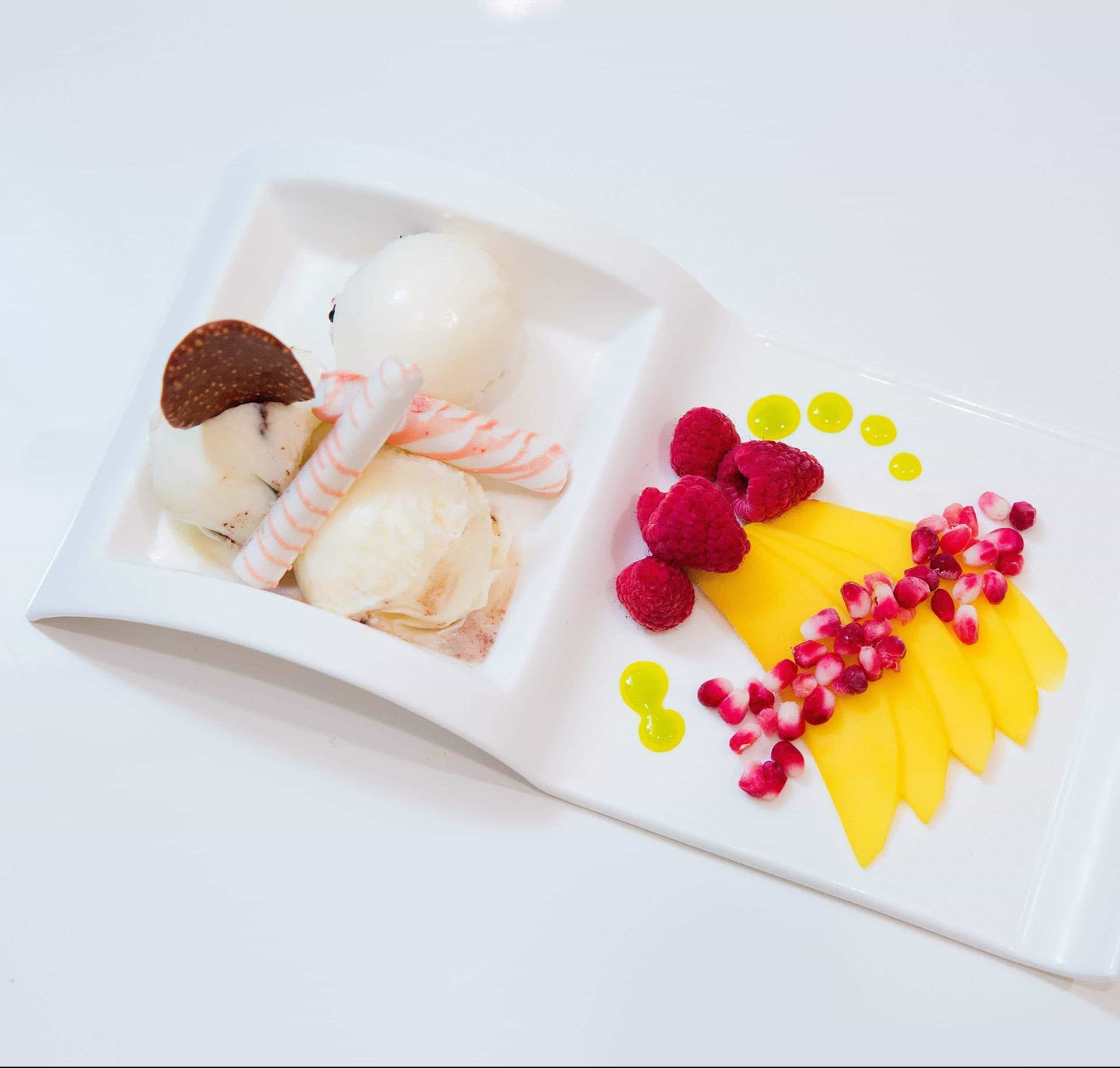 Sectional Salad Plate -4 Piece Set